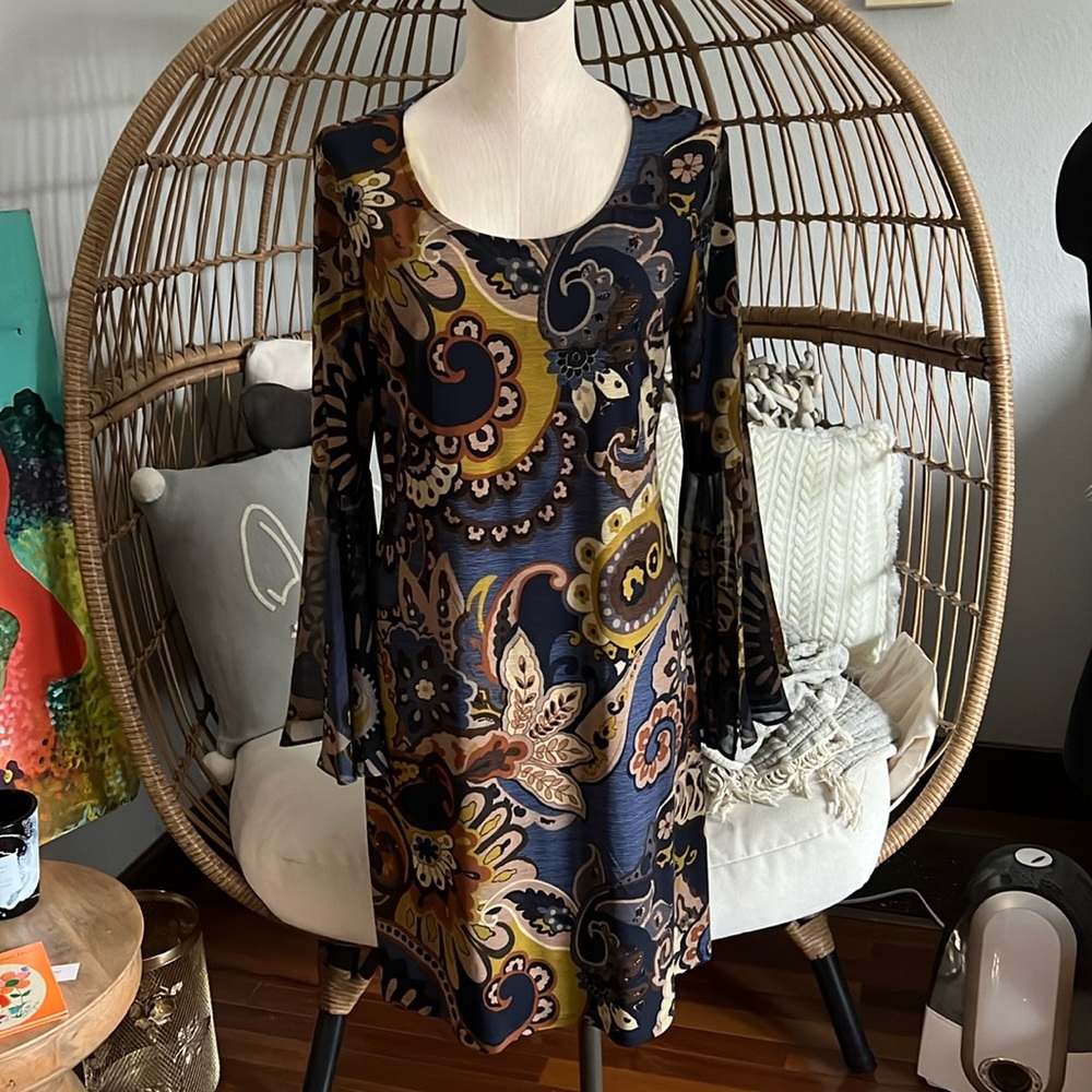 MSK Bell Sleeve Scoop Neck Dress